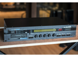 TC Electronic M5000 (12922)