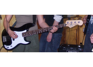 Fender Precision bass mexican 2006
