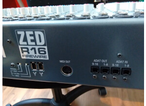 Allen & Heath ZED-R16 (24099)