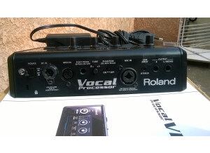 Roland VP-7 (7056)