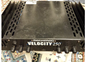 Rocktron Velocity 250 (11043)