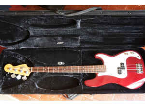 Fender standard precision