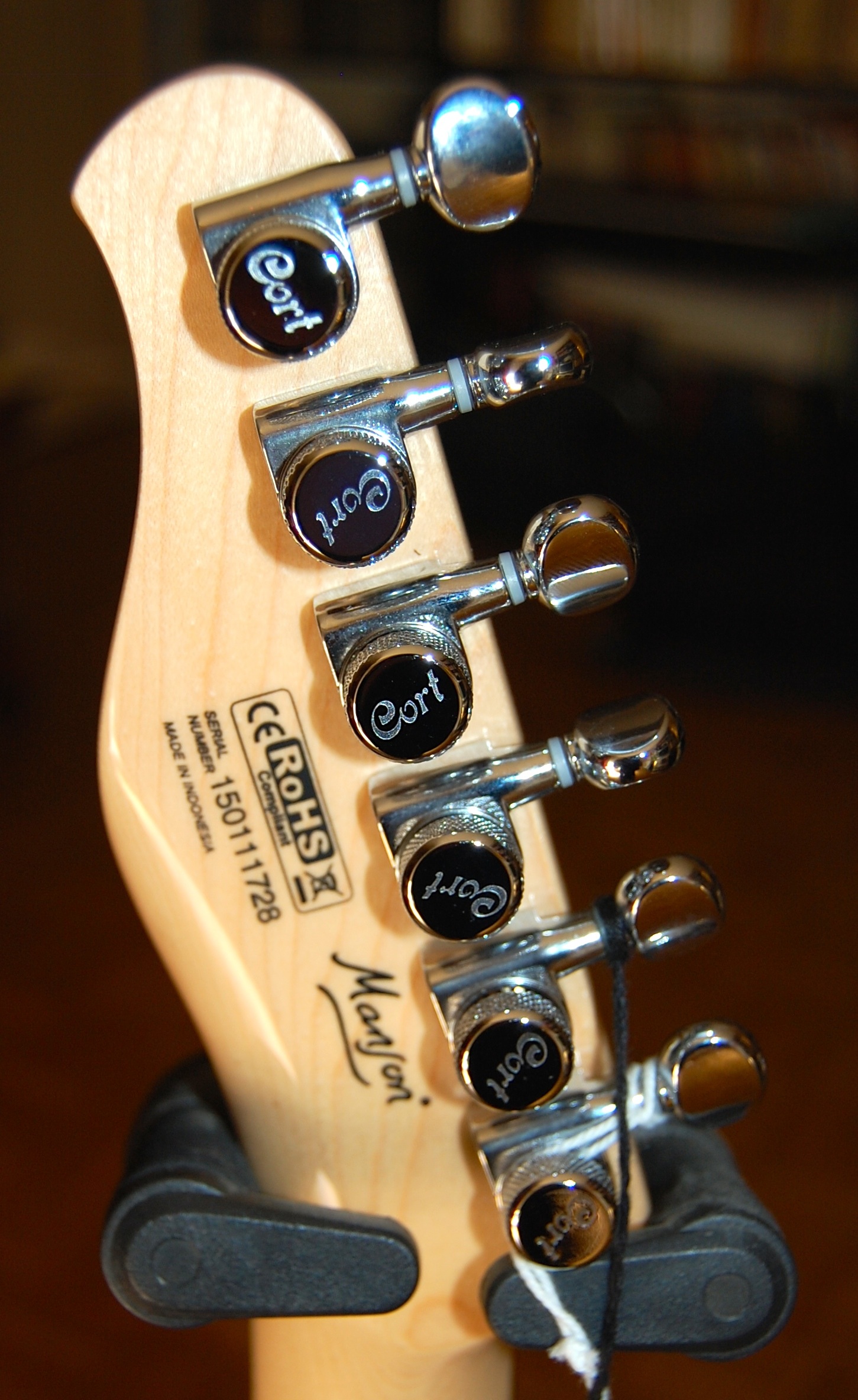 Cort MBC-1 Matthew Bellamy Signature