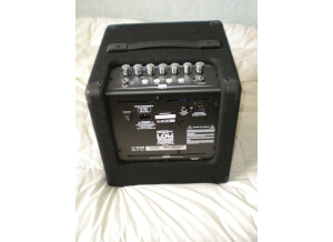 Line 6 LowDown Studio 110 (21430)