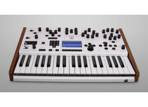Modal Electronics 001 (45676)