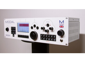 Modal Electronics 002R - 12 Voice (4565)