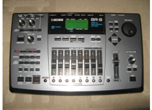 Boss BR-8 Digital Recording Studio (44641)