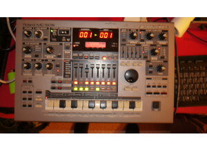 Roland MC-505 (26894)