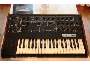 Sequential Circuits Pro-One (8529)
