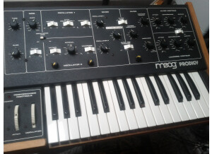 Moog Music Prodigy (79338)