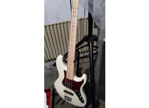 Fender American Deluxe Jazz Bass - Olympic White Maple