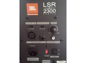 JBL LSR2325P (61002)