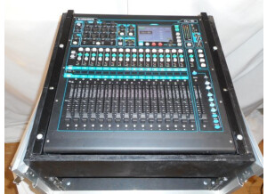 Allen & Heath Qu-16 (55151)