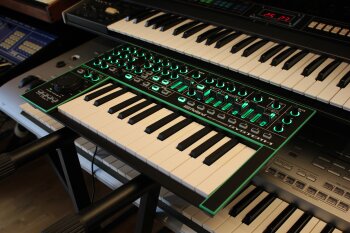 Roland System-1 Roland System-1