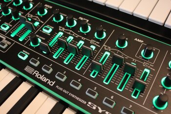 Roland System-1 Roland System-1