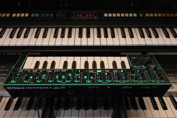 Roland System-1 Roland System-1