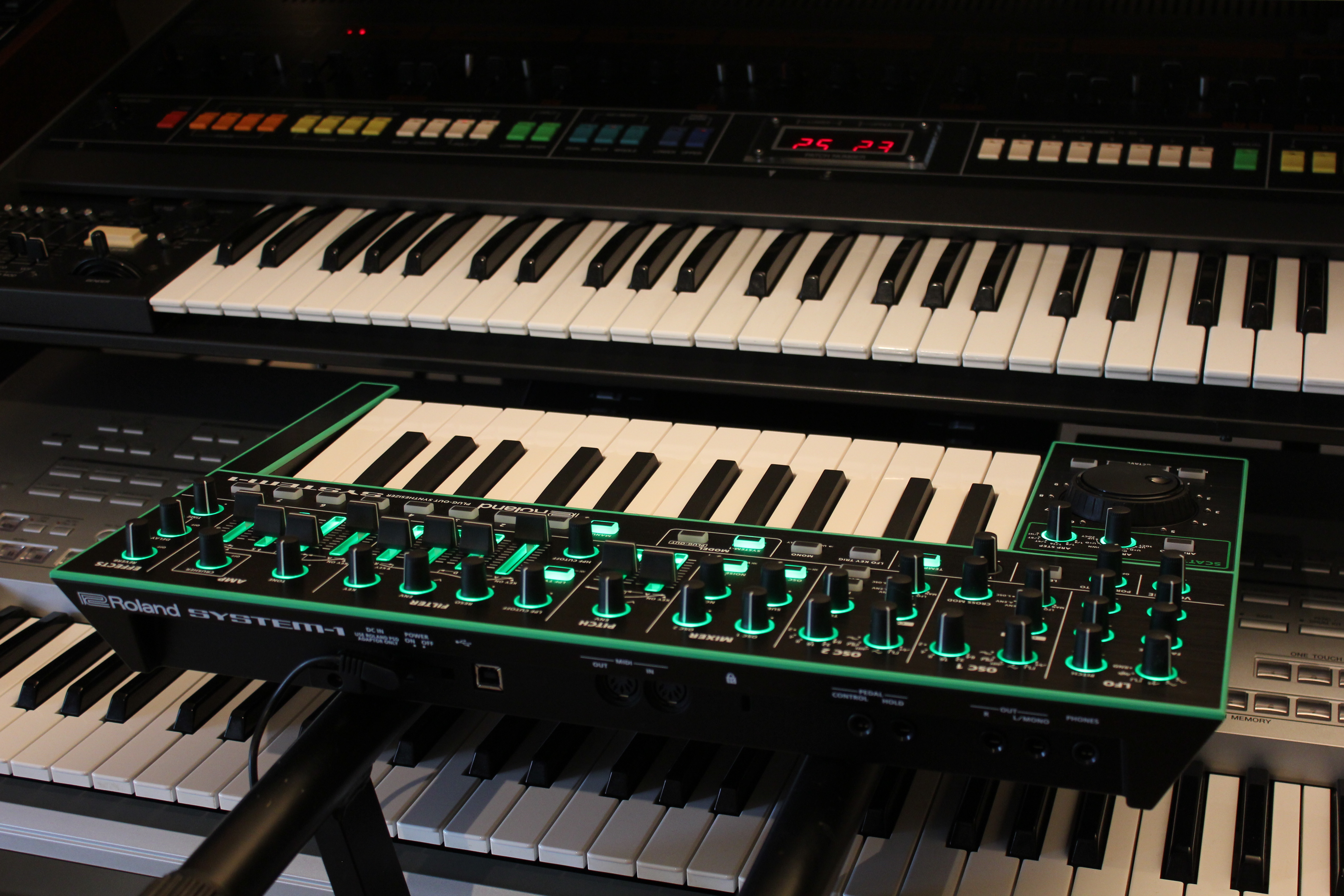 Roland Aira System-1