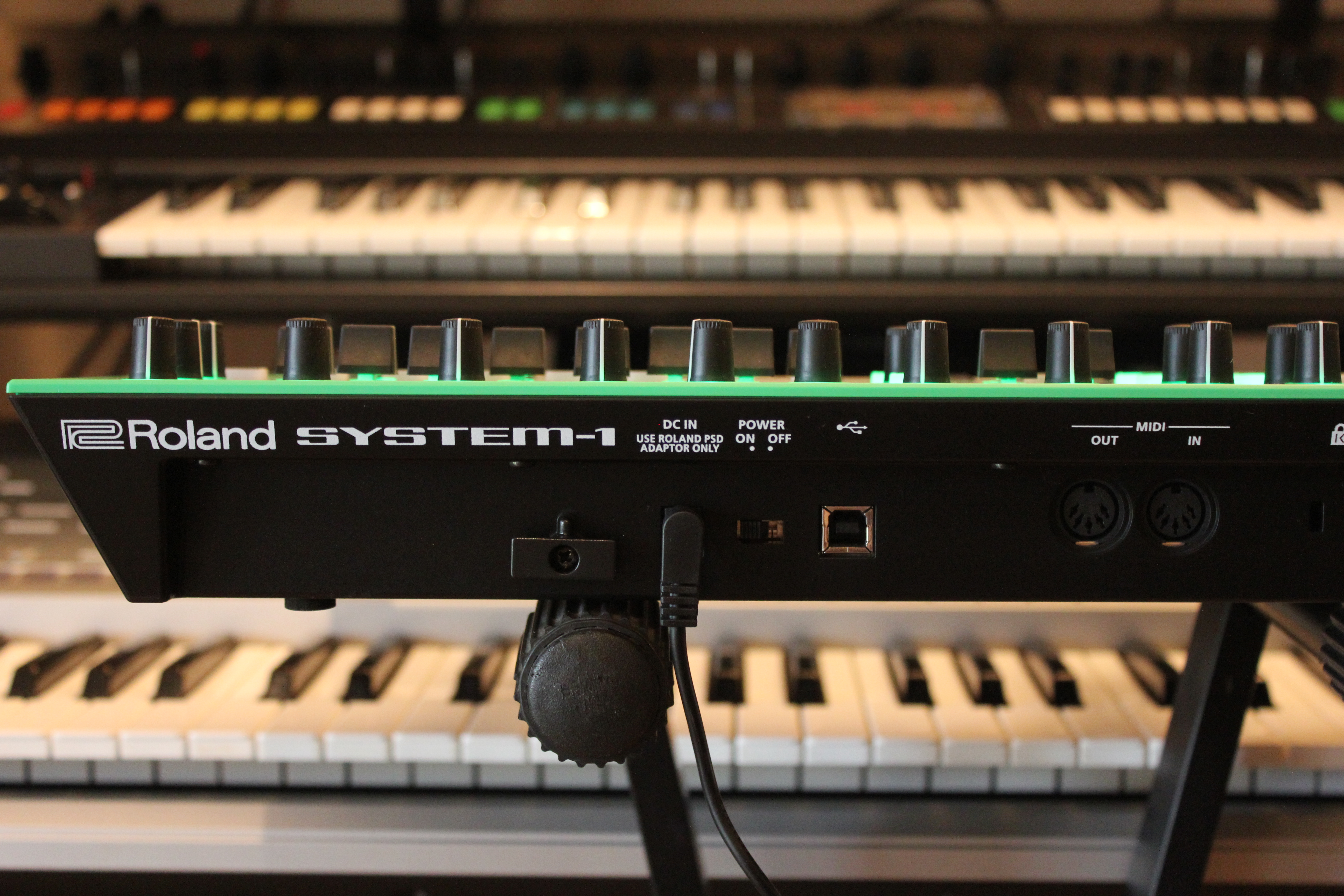 Roland Aira System-1