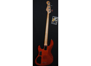 Fender Deluxe Jazz Bass 24 (19611)