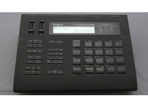 Roland R-8 (85764)
