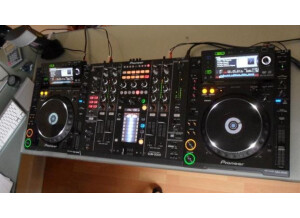 Pioneer CDJ-2000 (6983)