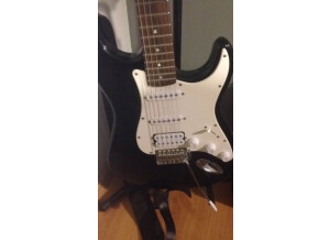 Squier Bullet Strat HSS with Tremolo - Black Rosewood
