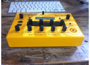 Dave Smith Instruments Mopho (3628)