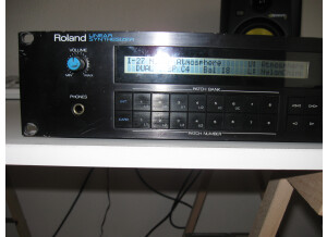 Roland D-550 (35815)