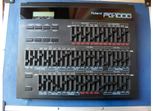 Roland PG-1000 Synth Programmer (864)
