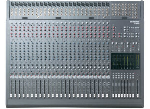 Mackie 8 Bus Series 24/8/2 (53628)