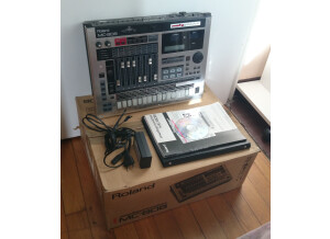 Roland MC-808 (58402)
