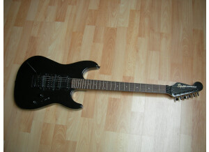 Squier Showmaster HSS EXP - Metallic Black