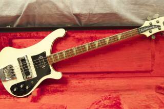 Rickenbacker 4001S