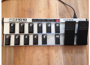 Behringer FCB1010 Midi Foot Controller (14610)