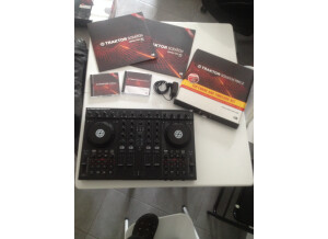 Native Instruments Traktor Kontrol S4 (76852)