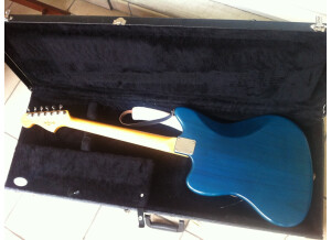 Fender Lee Ranaldo Jazzmaster - Sapphire Blue Transparent