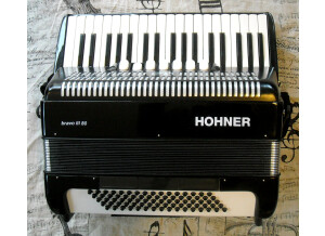 Hohner Bravo III 80 (42384)