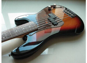 Fender American Standard Precision Bass V