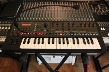 Roland JD-Xi Roland JD-Xi