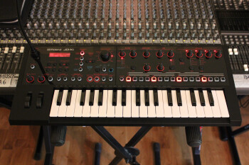 Roland JD-Xi Roland JD-Xi