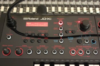Roland JD-Xi Roland JD-Xi