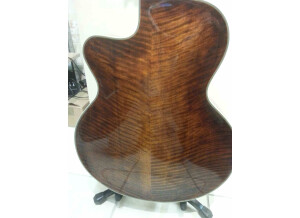 Eastman AR805CE (70294)