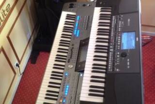 Korg Pa600