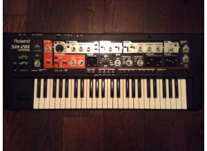 Roland SH-201 (84809)