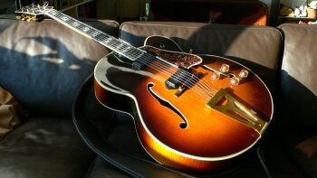 Gibson Super 400CES Gibson Super 400CES
