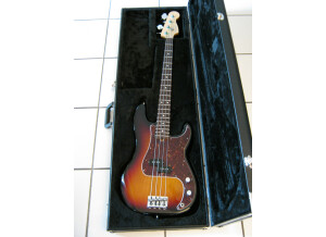 Fender American Standard 2012 Precision Bass - 3-Color Sunburst Rosewood