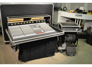 Allen & Heath GL3300 24/8/2 (55654)