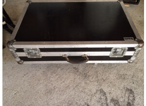 Mackie SR 24.4 VLZ (97437)