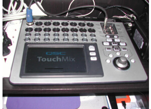 QSC TouchMix-16 (47016)