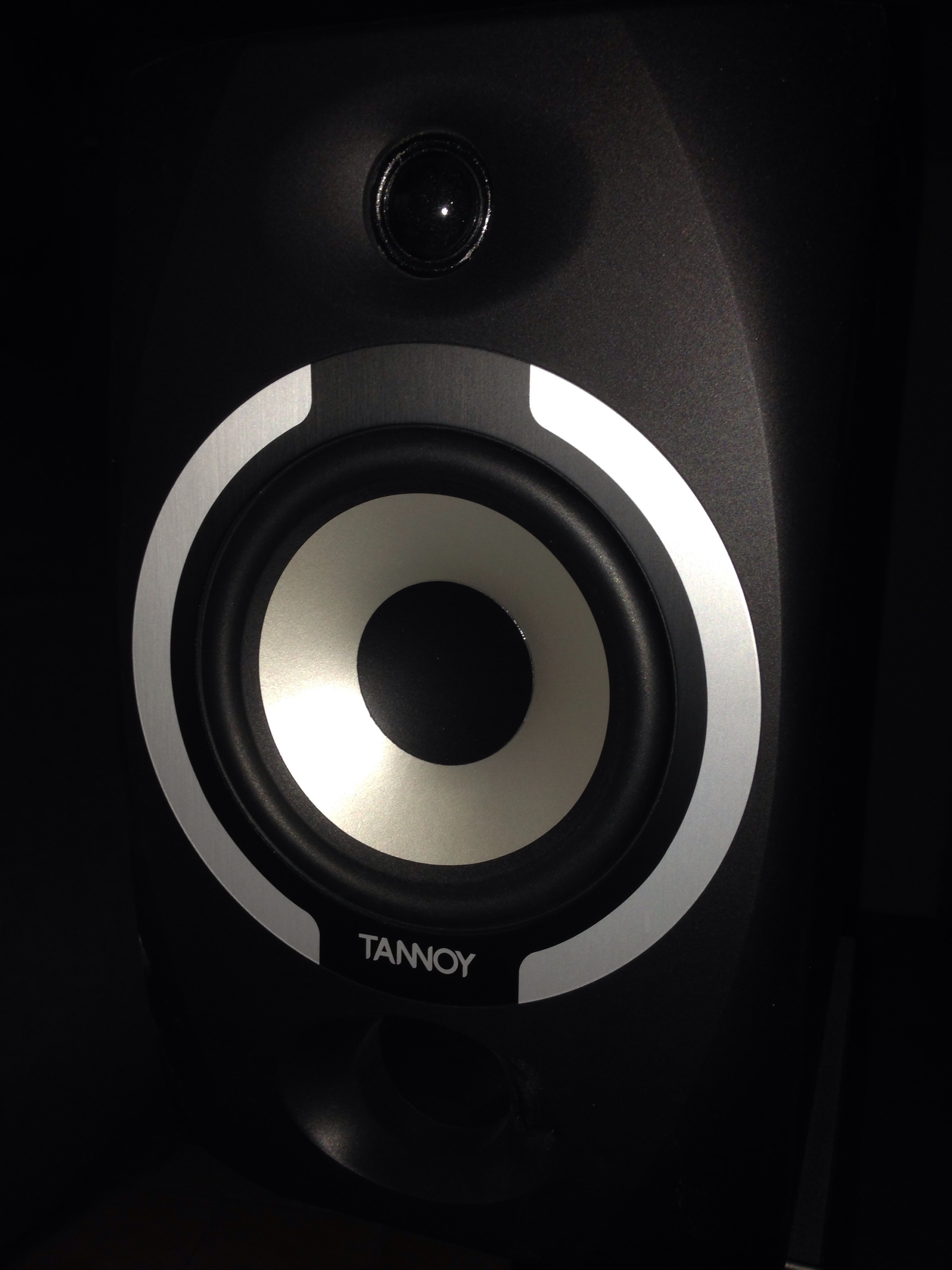 Reveal 601P Tannoy Reveal 601P Audiofanzine